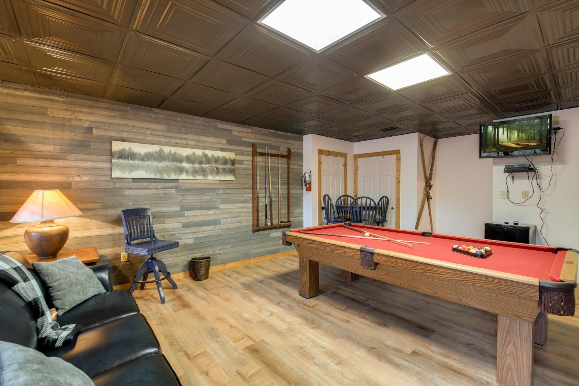 Villa Pet-Friendly Gatlinburg Retreat With Hot Tub! Exterior foto
